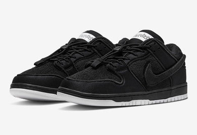 Nike SB Dunk Low Gnarhunters